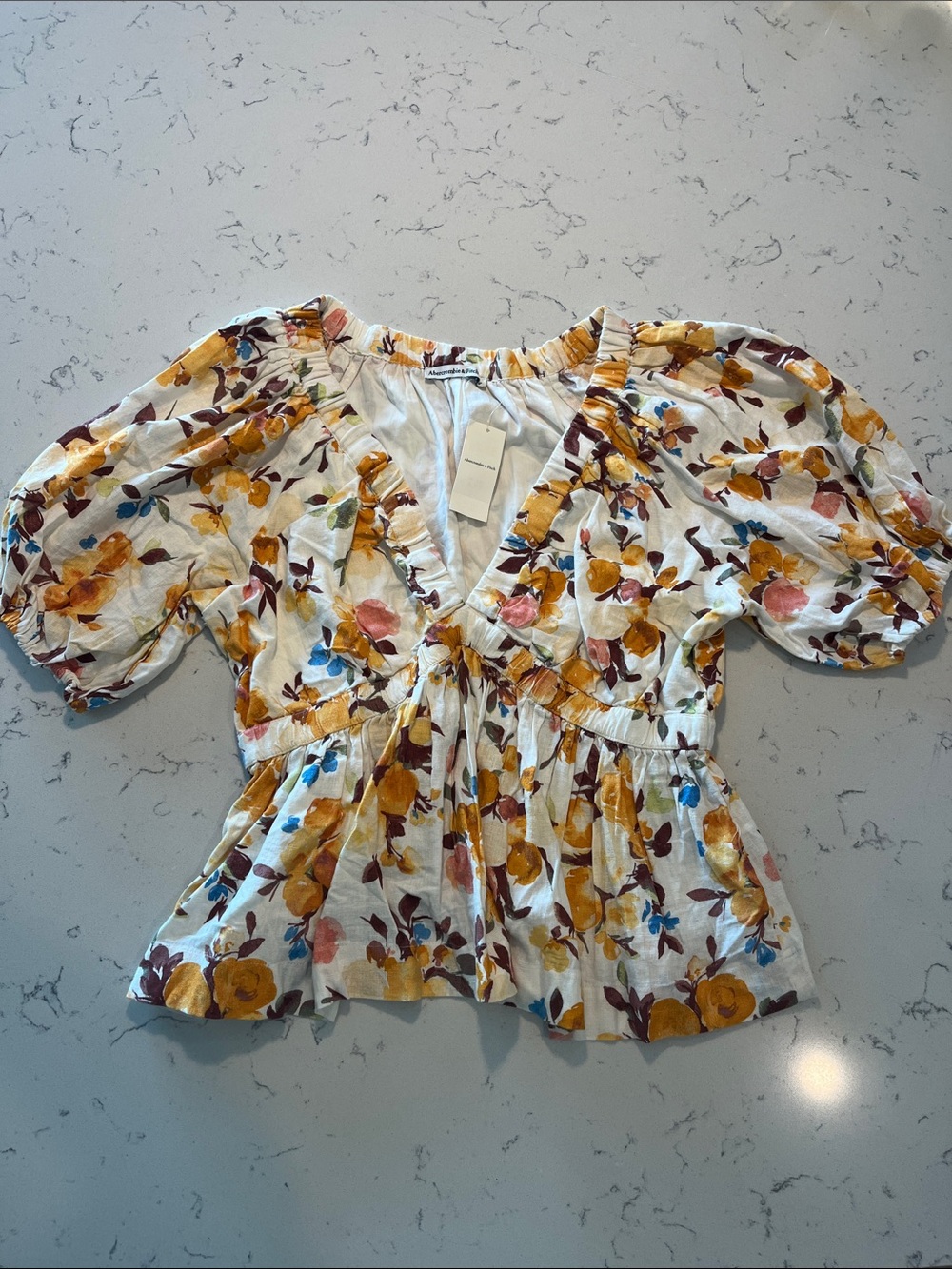 Abercrombie & Fitch Floral Puff Sleeve Top in White and Mustard